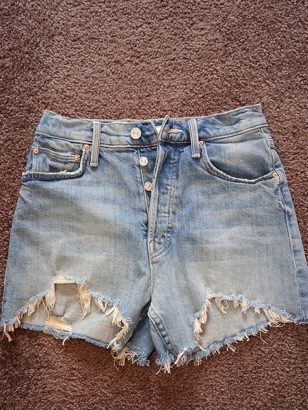 MOTHER Ultra High Waisted Tomcat Kick Fray Short in I Confess